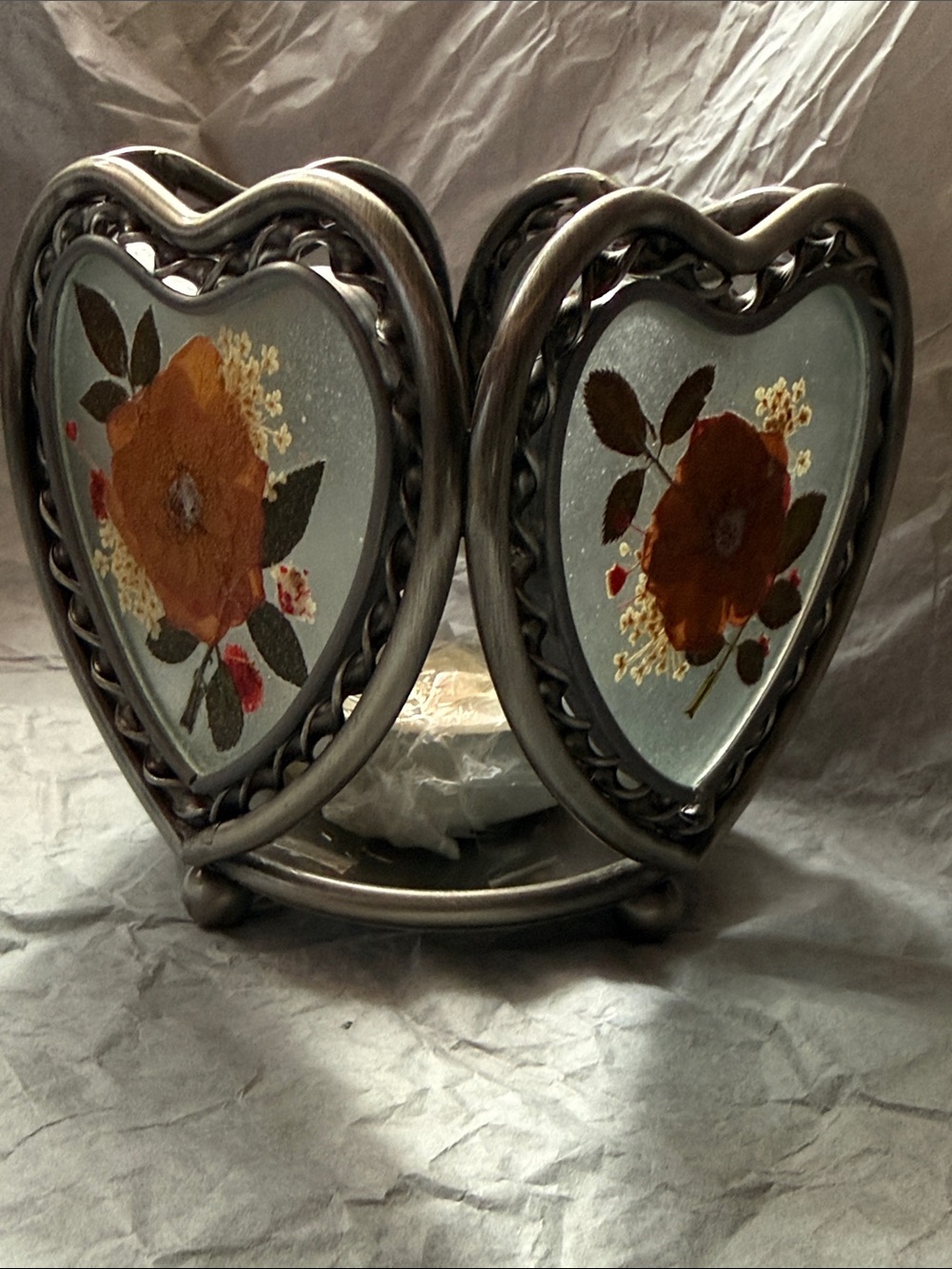 NWT Vintage Solid Pewter Heart & Floral Design Candle Holder. Holds BBW size.